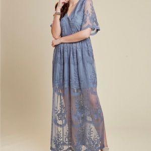 A’ Beautiful Soul dress in dusty blue.